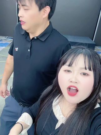 家人们七点半是健哥罗蒙服饰专场 我们七点半锁定健哥的直播间不见不散 @赵小健(12号早上7点30罗蒙服饰专场)