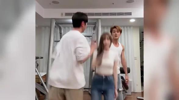 有王心凌的走路粉吗? 她的每一步,都踩在我心上😘#王心凌 #王心凌上海演唱会 #王心凌sugarhigh世界巡回演唱会@小星环球旅游