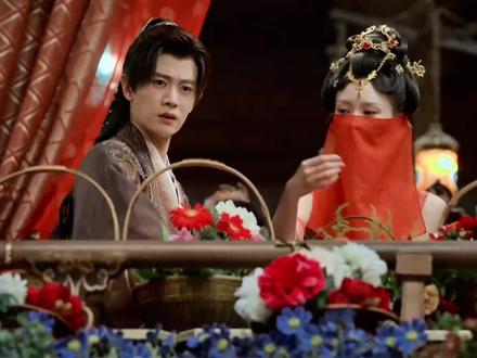 女主:爱逛花楼看跳舞是吧?那我也给你来一段,让你好好看看!!真的被这段笑不活了!!#佳偶天成 #佳偶天成反套路修仙剧 #任嘉伦 #王鹤润 #陆千乔