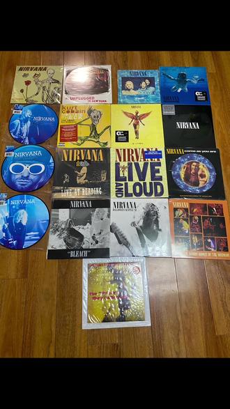 黑胶铺地唱片摆摊儿之nirvana涅槃乐队 #黑胶唱片 #唱片封面 #唱片 #收藏 #nirvana