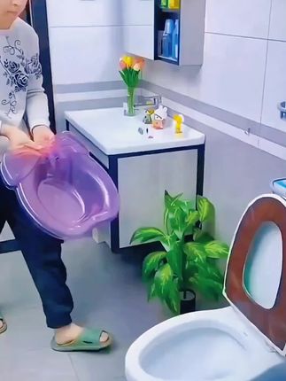 别再蹲着洗屁屁了,可以试试#免蹲坐浴盆,特殊人群必备,男生女生都可以用。#卫生间好物 #坐浴盆 #好物推荐?