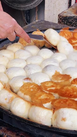 外头山珍海味千万,不如屋里煮包子二个。#湖北天门 #煮包子 #乡愁记忆 #家乡特色 #天门