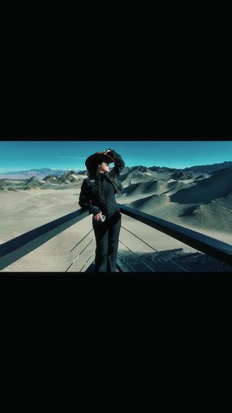 故事你真的在听吗?#自由 #徒步 #雪山🏔