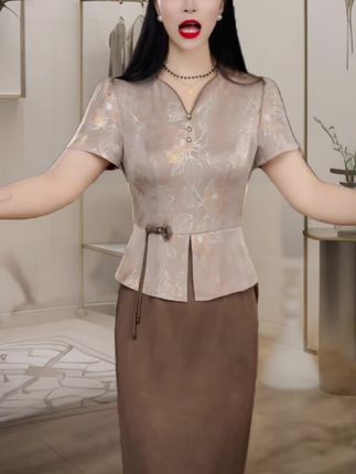 #遮肉显瘦连衣裙 #高端大气 #优雅气质 #时尚洋气 #谁穿谁漂亮