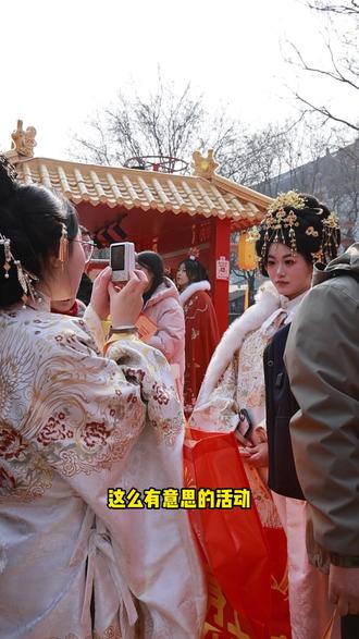 劲酒养生乐园AI拍照,拍的是美照,攒的是福气,健康好运全定格~#健康中国年劲酒贺团圆 #马上出发玩尽兴 #养生时代福你上马