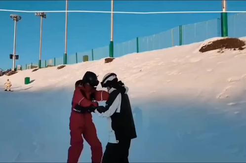 云旗普普滑雪日常vlog