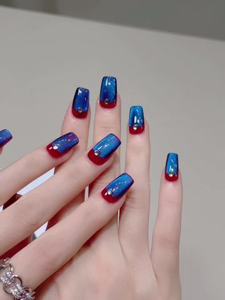 看一眼就让人迷恋的穿搭 #美甲💅 #高级款美甲款式 #猫眼美甲教程 #猫眼美甲 #高级款美甲