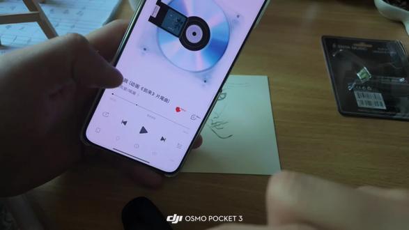 #学习vlog打卡 #画画 #剑来 #陈平安 #记录真实生活 相互赠予 和你送我的比起来 这个简直就太小了哈哈😄
下午阳光好好啊 适合跑跑步 打打球 逛逛街 跳跳舞