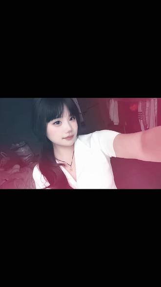 姐姐存在的意义就是为了接住你的眼泪和拥抱你