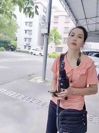 #真人真唱 #直播设备 #爱好唱歌非专业 #户外唱歌 #直播声卡