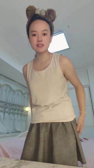 老人家的衣服给我穿美了哈哈,空调房穿这背心,透气还保暖,翻床也不怕着凉,睡个好觉#背心
