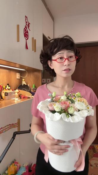 快来一起玩呀#我的花园世界 #玩游戏送真花 @我的花园世界