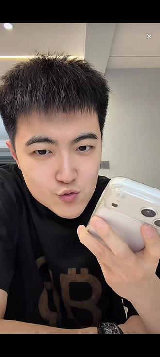 小浩问豆包,如果找对象了粉丝会怎么样,听听豆包怎么回答的。#你的小浩阿 #小浩的小迷妹 #情感 #爱情 #情侣