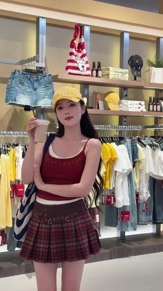 扬州万象汇 新开的甜酷辣妹风女装店太好逛了吧 #BeerBro#扬州#beerbro扬州万象汇
#扬州逛街#扬州女生