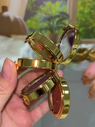 #美妆 #爱了爱了 #神仙眼影盘呀 #这也太好看了 #美妆种草