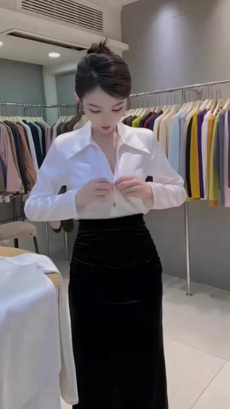 (加绒)法式气质漂亮别致内搭#漂亮内搭让我赢在了穿搭起跑线 #用双摄打开我的一周穿搭 #简约穿搭 #减龄打底衫 #显瘦百搭 @DOU+小助手 @@巨量千川