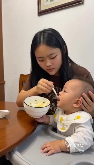 老公这样做对吗#丈夫掀桌护妻 #即梦AI#Seedance2.0#AI分身戏精大赛 #我的AI分身杀疯了
