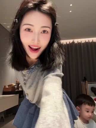 miu系韩系经典百搭针织开衫+格纹半身裙裤套装秋季新款女A1523#针织#百搭#半身裙套装