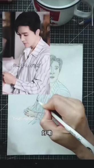 #梁思伟 兄弟之间~~有福同享,有难同当#抽象派 冤冤相报何时了《卡子哥:梁律~我谢谢你哟!放假了还不忘我》#没点艺术细胞刷不到 #向全世界安利梁思伟 不得不说饭饭精髓画的很到位😂😂😂#快来围观
@梁思伟耶 @梁思伟工作室 @卡戎☁️ @葫芦饭饭手绘