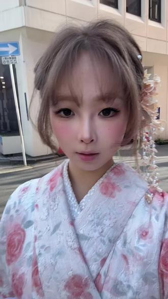 第一次剪Vlog 好有意思!
谁把它看完我就喜欢谁!#樱下和服 #櫻花 #日本 #大阪 #inmyfeelings