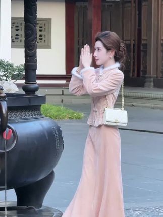 #时尚女装穿搭 @DOU+小助手