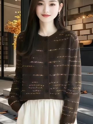 #谁穿谁好看 #品质女装 #时尚减龄穿搭 #遮肉显瘦遮肉减龄 #不挑年龄不挑身材 @抖加🔥上热门🔥dou+🔥热点宝 @DOU+小助手 @DOU+上热门