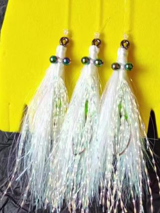 夜光双钩疯狂查理冰丝虾专门针对翘嘴青稍红双钩增加中鱼路亚饵#路亚假饵 #钓鱼人 #钓鱼人就是这么疯狂 #路亚#好物