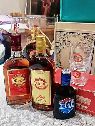 中国劲酒,七月流火,九月授衣,天渐凉,喝劲酒不贪杯,生活更惬意。#劲酒#八珍酒#口粮酒