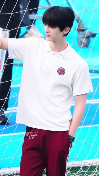 先萌后拽(这样都不帅啥叫帅#赖伟明#反差#反转 #庄序 #骄阳似我