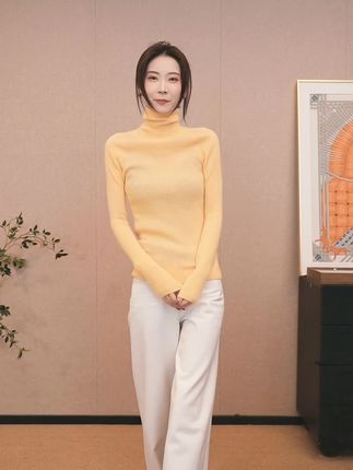 #早秋穿搭三分钟出门不是梦 人手一件的打底衫真的很百搭#时尚穿搭时尚穿搭时尚 #爆款热卖中 #打底衫 #高级感穿搭