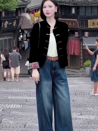 #新中式 #复古风穿搭 #春秋新款 #国风服饰 #谁穿谁漂亮