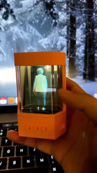 全息投影技术3D呈现 自定义画面 开始预订阶段#全息投影 #小智 #小智Ai #纪念 #奶奶