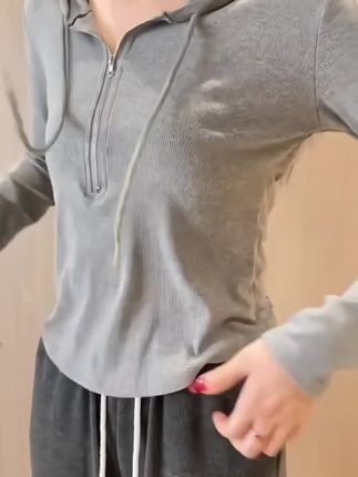 #连帽卫衣 #优雅气质 #品牌女装 #品质女装 #面料柔软舒适