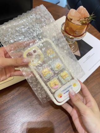 超可爱的黄油小熊手机壳到货啦!那就说好啦~跟闺闺一人一个吧~#手机壳 #颜值高 #学生党好物推荐 #种草好物