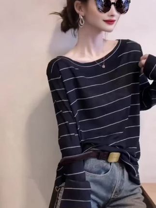 #中美在西班牙举行经贸会谈 #简约穿搭 #谁穿谁好看 #百搭上衣 #穿出自信穿出美丽