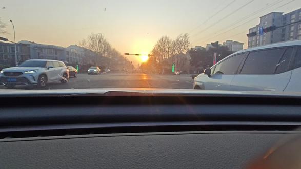 “女人当家,房倒屋塌”? 这说的啥啊! 一定要尊重女性,发出来供大家批判!!!😎