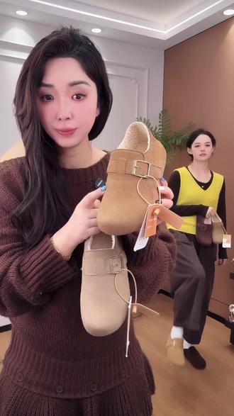 #好鞋推荐 #百搭女鞋 辰小六【5厘米羊羔绒勃肯 】不打滑不掉跟扣带复古小土豆勃肯鞋#厚底增高勃肯鞋 #小土豆勃肯鞋 #羊羔绒勃肯鞋 @DOU+上热门