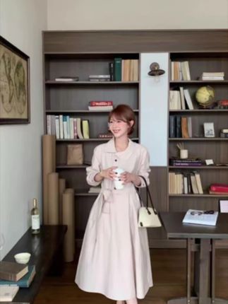 小个子秋天穿这款连衣裙 好有质感 #高级感穿搭 #极简主义 #通勤搭配 #小个子穿搭