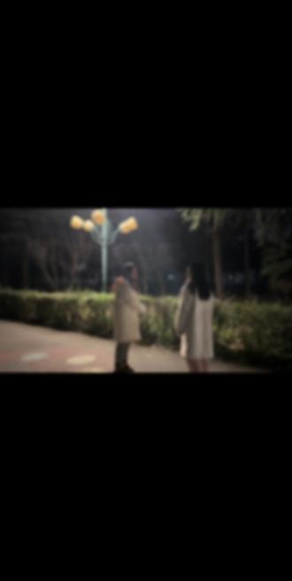 爱情就是这样 谁把控不了自己#路灯下