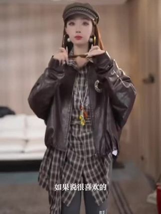 TCH烫钻:轻奢与时尚的完美融合,你get了吗? #TCH高级感 #成毅男大白T穿搭 #流光机能风穿搭太有生命力了 #流光机能风穿搭太有生命力了 #单依纯琥珀系长裙气场拉满