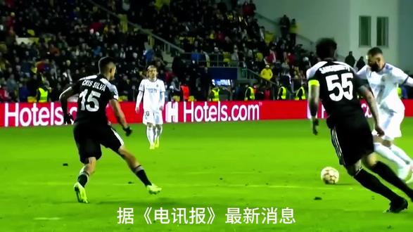 扎心了,本泽马加盟新月后给C罗发消息,表示自己既能涨薪还能夺冠#实况足球手游 #易球成名计划 #实况足球online