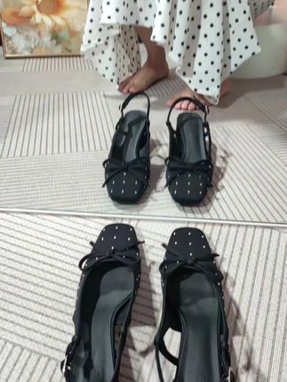 #包头凉鞋#时尚气质 #上班日常穿搭 #夏季新款