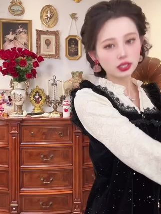 一生罗曼【爵士】秋季新款女法式蕾丝拼接假两件长袖衬衫#秋季新款#法式衬衫#假两件#长袖衬衫#精致穿搭