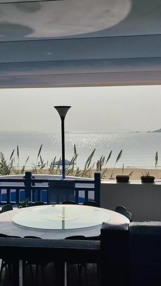 蓝白小镇,度假好去处!