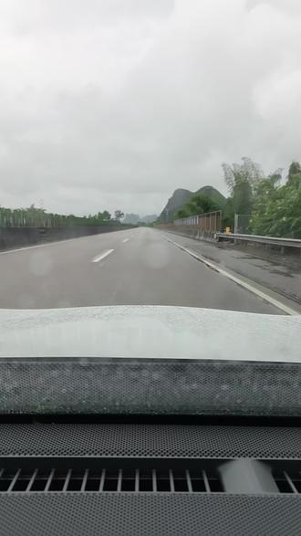#太阳村 行人匆匆,愿柳州平安无事
