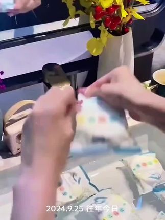#遇水变大浴巾,便携无菌,出差露营超安心。压缩浴巾藏行囊,全棉吸水,告别酒店毛巾焦虑。#好物推荐🔥 #携带方便 #出差旅行必备 #生活用品