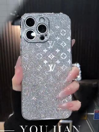 见过会发光的手机壳吗?不是灯,是这种高级的闪粉质感!高级闪粉渐变,低调中尽显奢华。#苹果17pro #高级感 #手机壳
