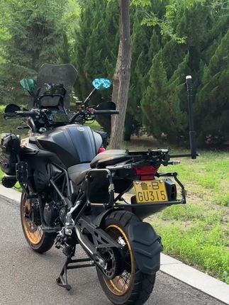 这套黑武士旗杆装在车上简直太帅了,质量非常不错#贝纳利552x #摩托车旗杆 #adv