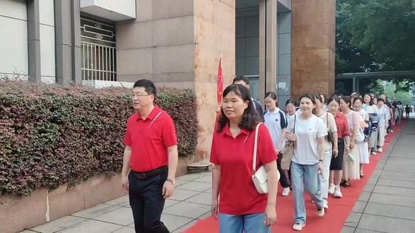 安徽省无为中学2026届高三(3)班:启航