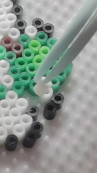 #拼豆 空气像青苹果